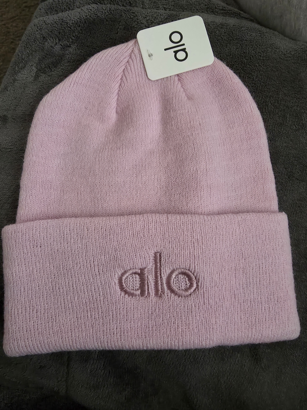 ALO Yoga Light Pink Beanie